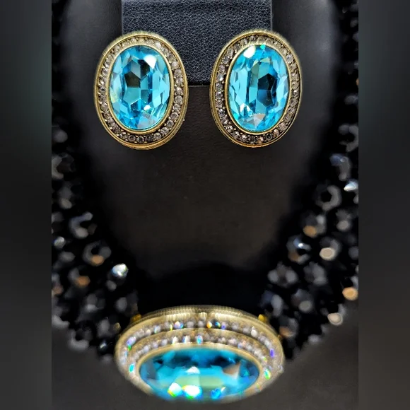 Heidi Daus Necklace And earrings Set - Picture 9 of 9